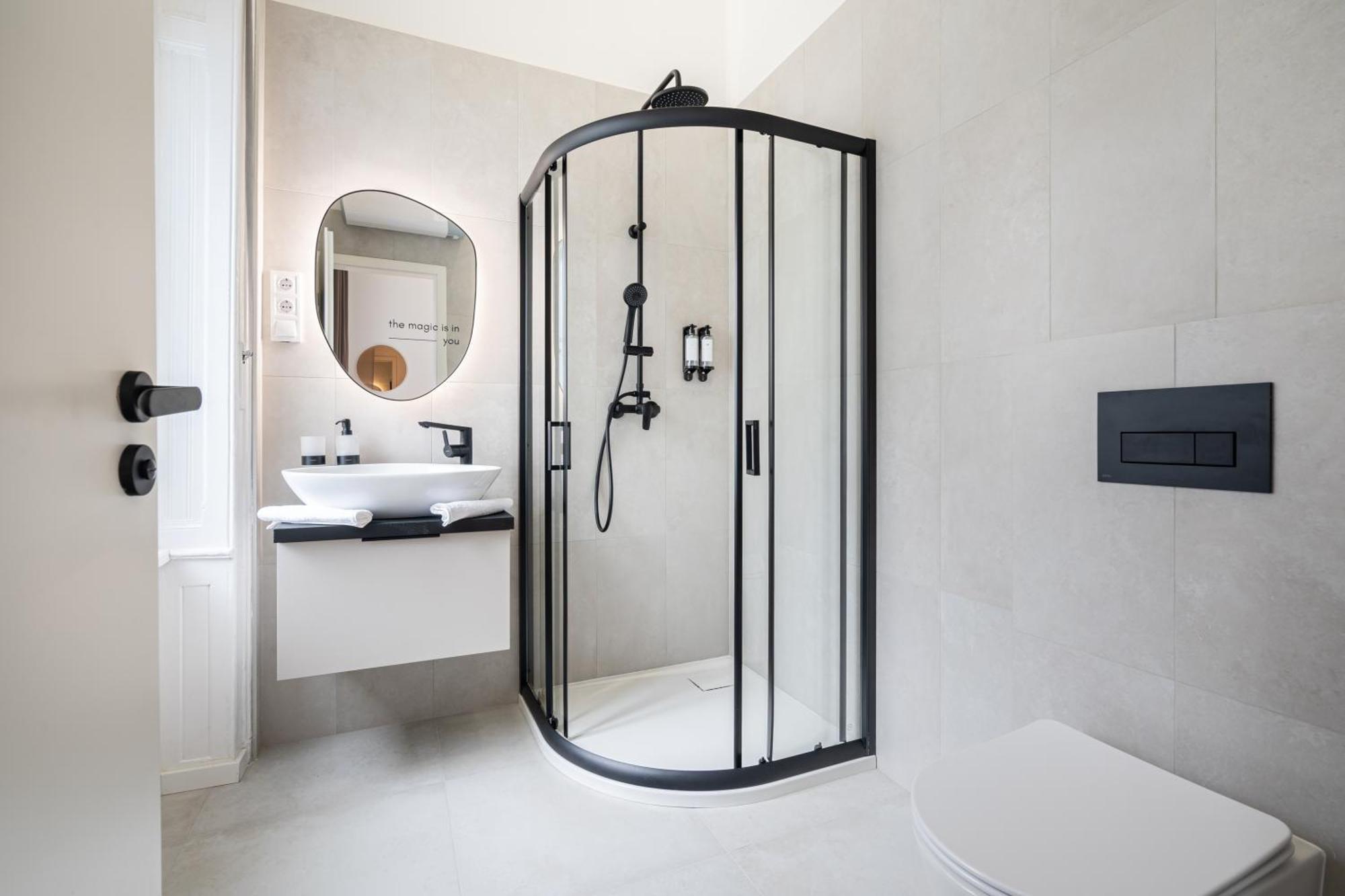 You Boutique Suites, Best Location By Bqa Budapest Eksteriør billede