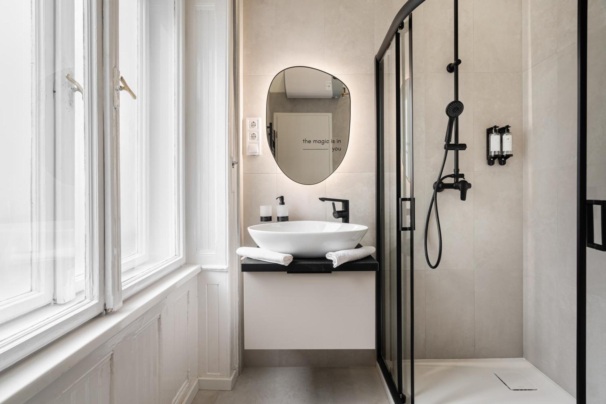 You Boutique Suites, Best Location By Bqa Budapest Eksteriør billede